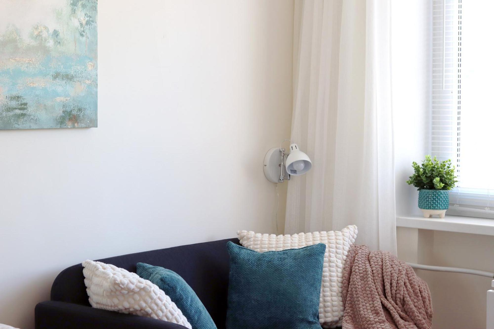 Stella's Airport - Near Airport And Bus Station - Near Tram, Bus And Train Stops - Free Wifi, Parking And Netflix - Bath - New Renovation Dzīvoklis